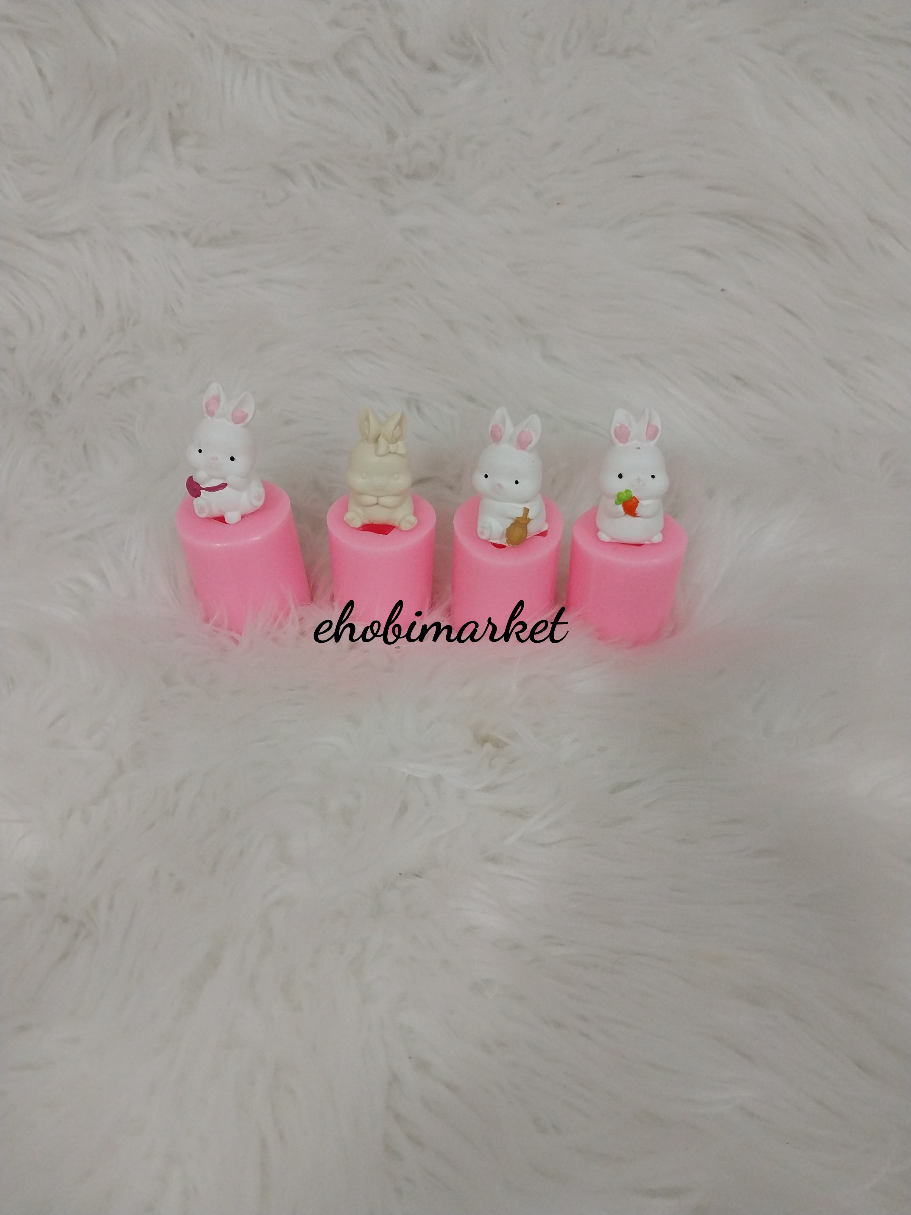 Sevimli tavşancıklar 4lü set silikon kaliplari