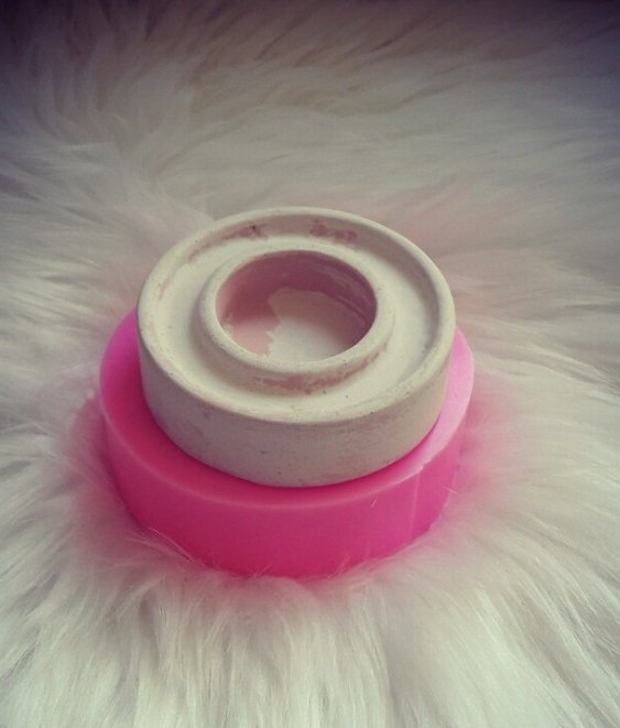 Tekli yuvarlak  mumluk silikon kalip