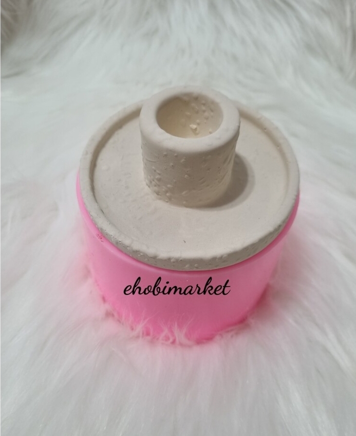 Kendinden kabartmali şamdan silikon kalip