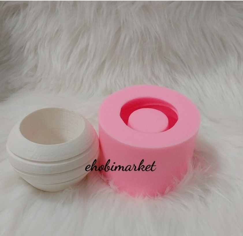 Yuvarlak cizgili saksi silikon kalip